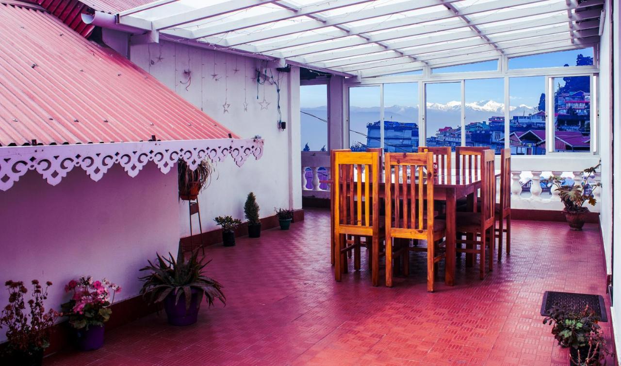 The Guiding Monk Home Stays Νταρτζίλινγκ Εξωτερικό φωτογραφία